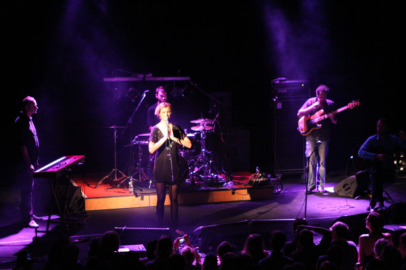 koncert: NOUVELLE VAGUE  - Úterý 14. 9. 2010