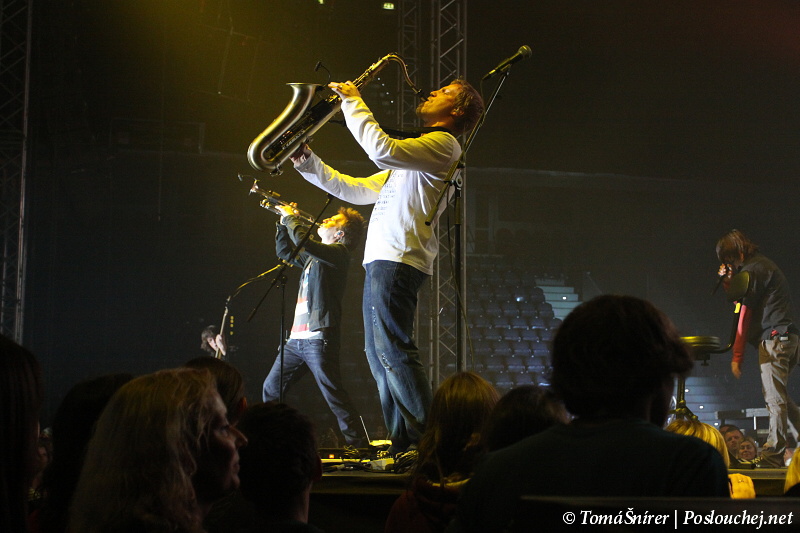 T-MUSIC CHINASKI TOUR 2010 - Středa 27. 10. 2010