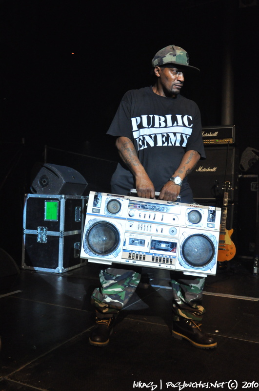 koncert: PUBLIC ENEMY  - Neděle 31. 10. 2010