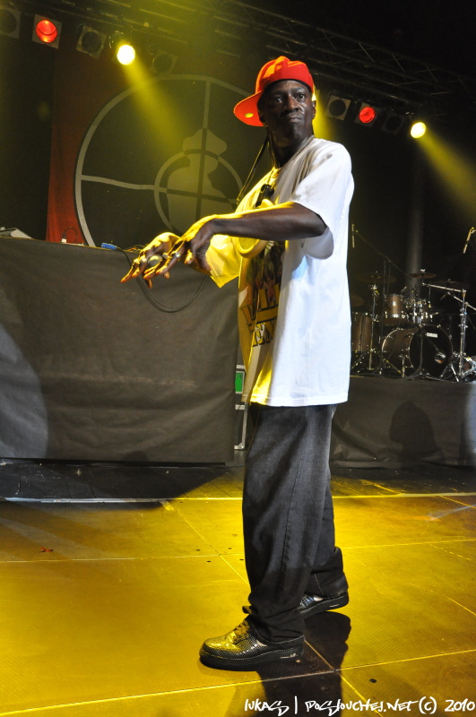 koncert: PUBLIC ENEMY  - Neděle 31. 10. 2010