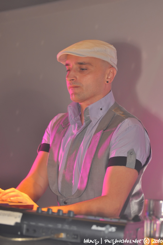 MICHAEL BURIAN IN HEAVEN - Pátek 19. 11. 2010