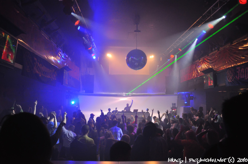 MICHAEL BURIAN IN HEAVEN - Pátek 19. 11. 2010