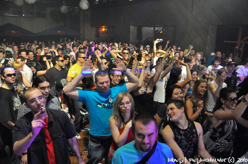 CHRISTMAS PARTY - Sobota 25. 12. 2010