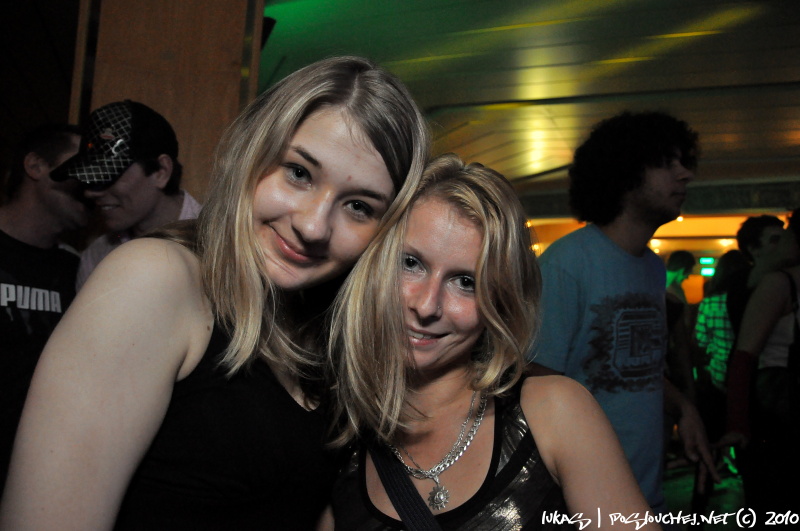 CHRISTMAS PARTY - Sobota 25. 12. 2010