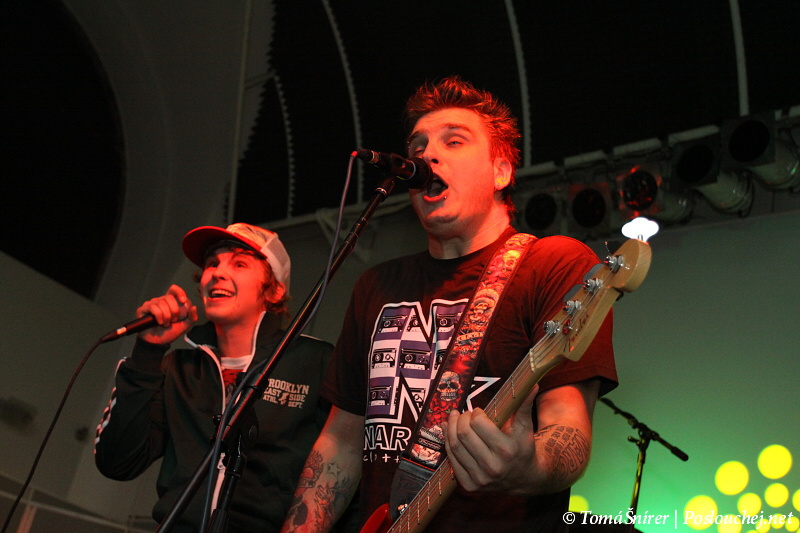 koncert: RYBIČKY 48, UDG, MANDRAGE - Pátek 15. 10. 2010