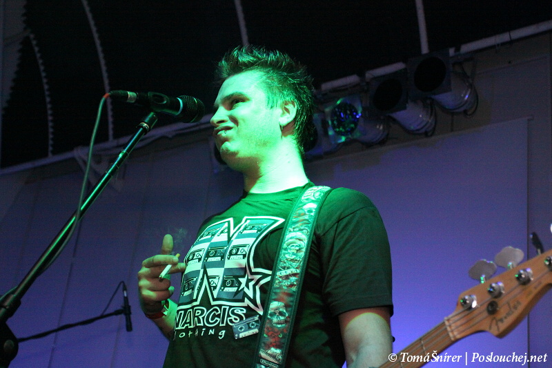 koncert: RYBIČKY 48, UDG, MANDRAGE - Pátek 15. 10. 2010