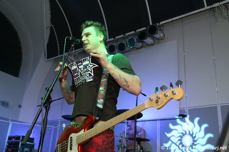 koncert: RYBIČKY 48, UDG, MANDRAGE - Pátek 15. 10. 2010
