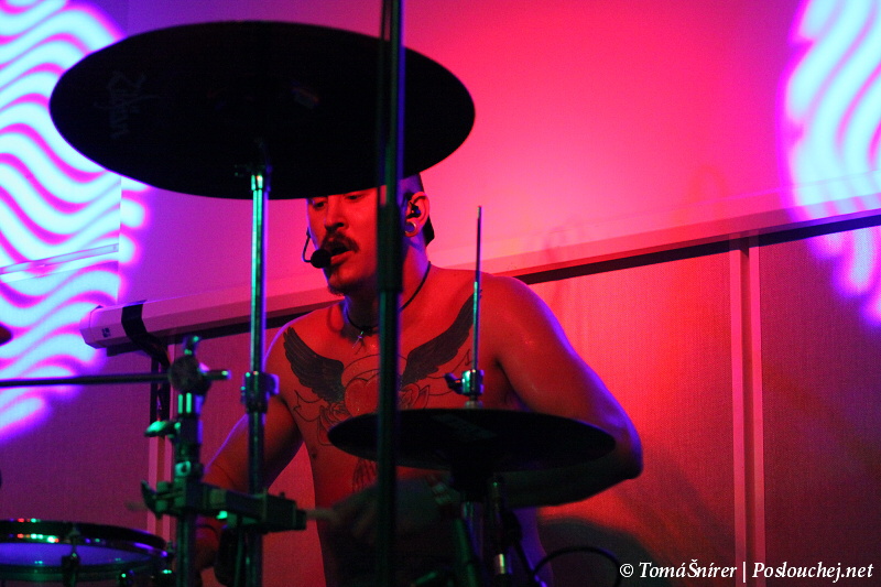 koncert: RYBIČKY 48, UDG, MANDRAGE - Pátek 15. 10. 2010