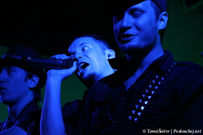 koncert: RYBIČKY 48, UDG, MANDRAGE - Pátek 15. 10. 2010
