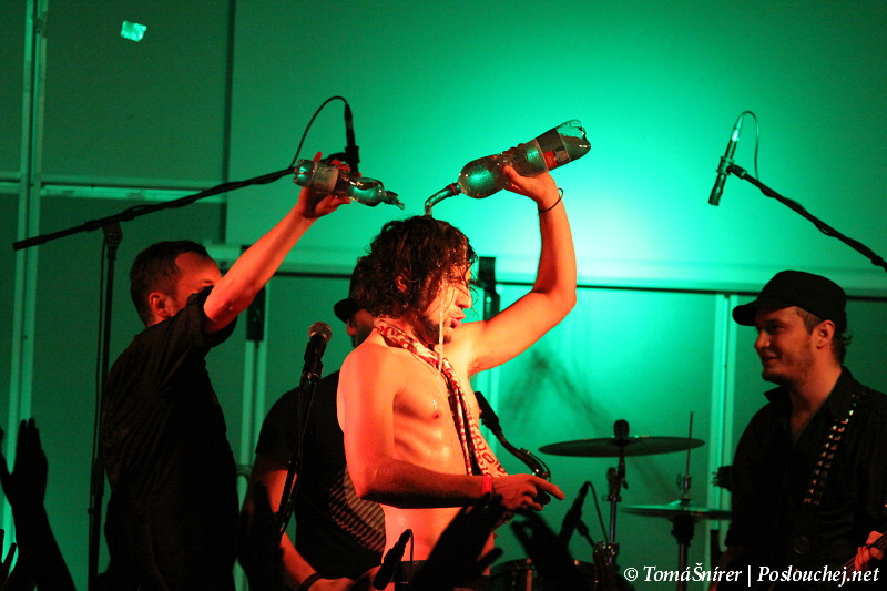koncert: RYBIČKY 48, UDG, MANDRAGE - Pátek 15. 10. 2010