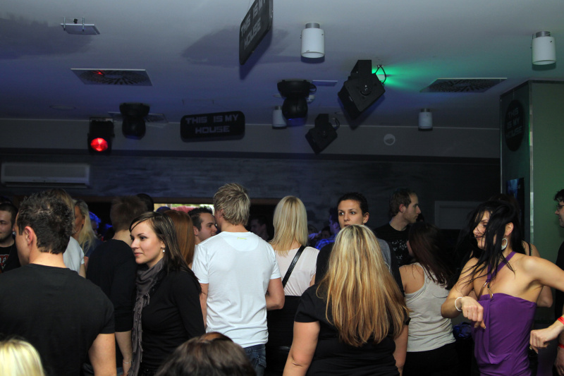THIS IS MY HOUSE – THE ORIGINAL GLAMOUR PARTY - Sobota 15. 1. 2011