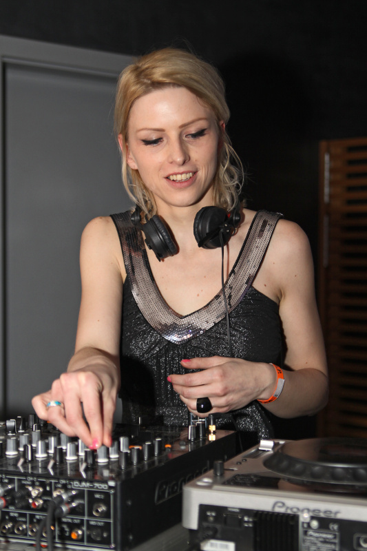 THIS IS MY HOUSE – THE ORIGINAL GLAMOUR PARTY - Sobota 15. 1. 2011