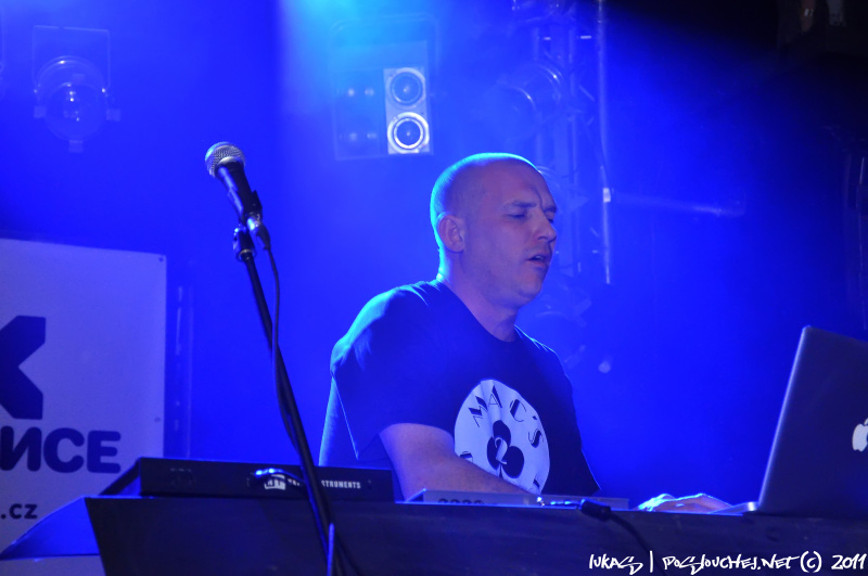 koncert: HYBRID - Středa 2. 2. 2011
