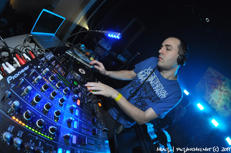 BELIEVE WITH SILICONE SOUL - Pátek 4. 2. 2011
