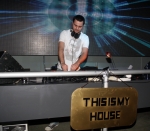 This is my house II - 11.2.11  - fotografie 123 z 125