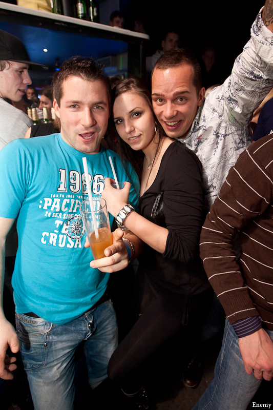 XXL - 18.2.11