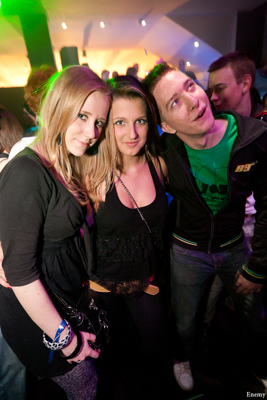 XXL - 18.2.11