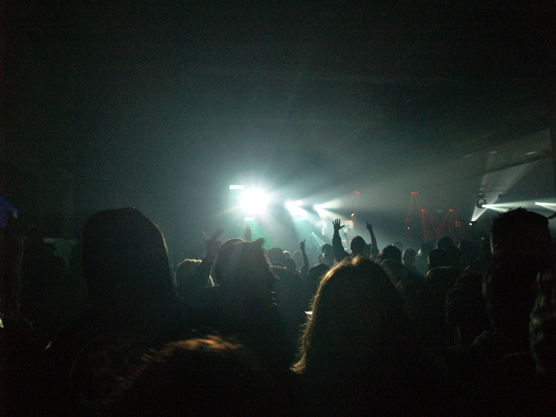 LET IT ROLL - Pátek 25. 2. 2011