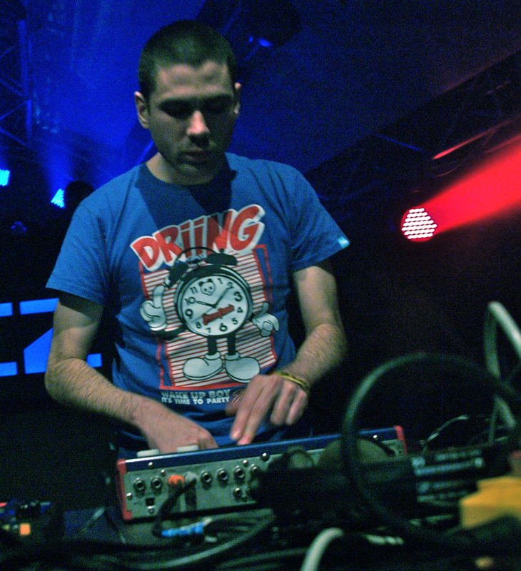 LET IT ROLL - Pátek 25. 2. 2011