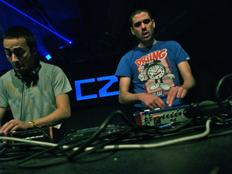 LET IT ROLL - Pátek 25. 2. 2011