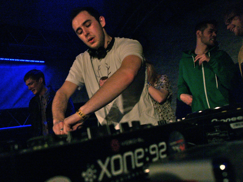 LET IT ROLL - Pátek 25. 2. 2011