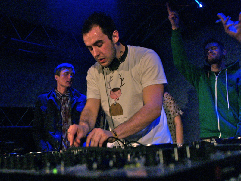 LET IT ROLL - Pátek 25. 2. 2011