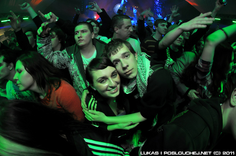LET IT ROLL - Pátek 25. 2. 2011