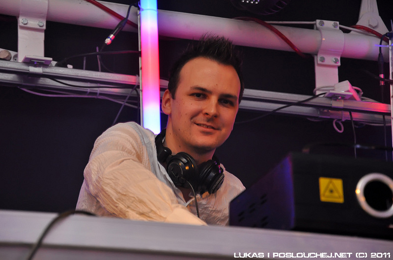 SPACE FLASH  - Sobota 26. 2. 2011