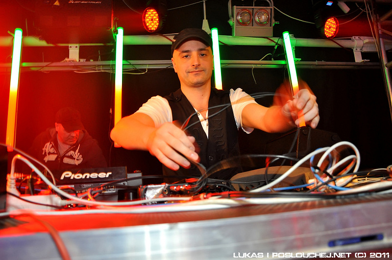 SPACE FLASH  - Sobota 26. 2. 2011