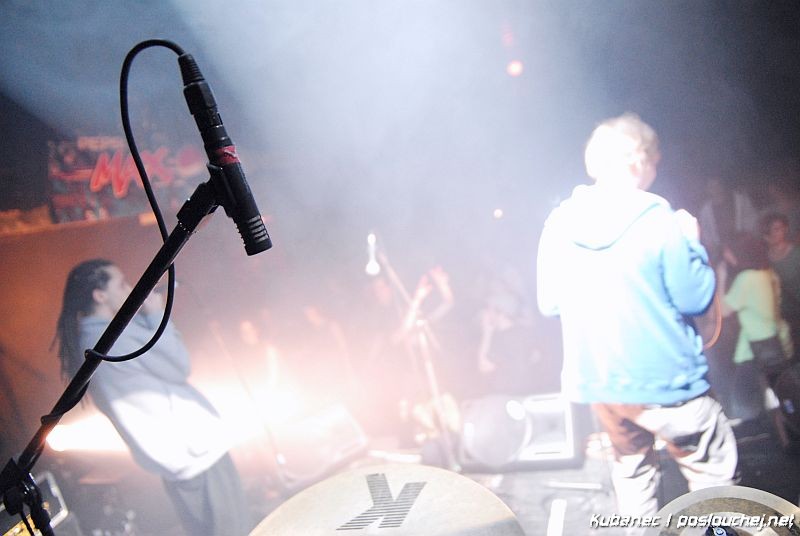 REGGAENERACE - Pátek 25. 3. 2011