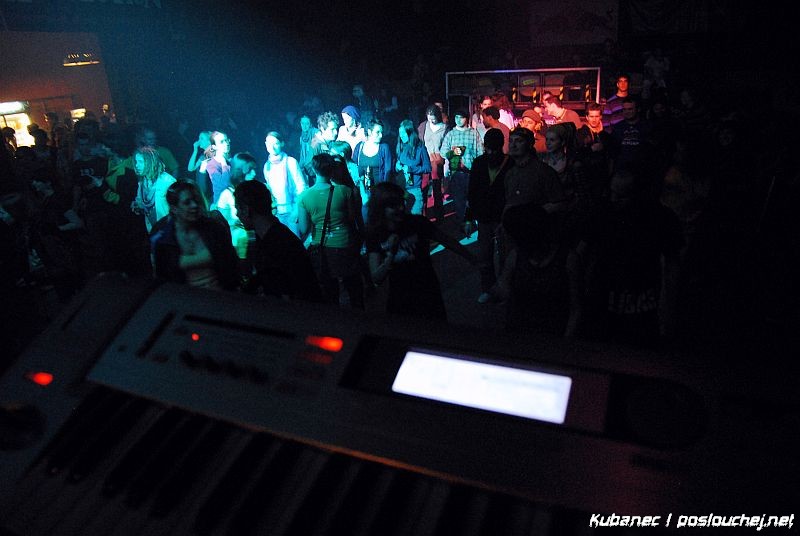 REGGAENERACE - Pátek 25. 3. 2011