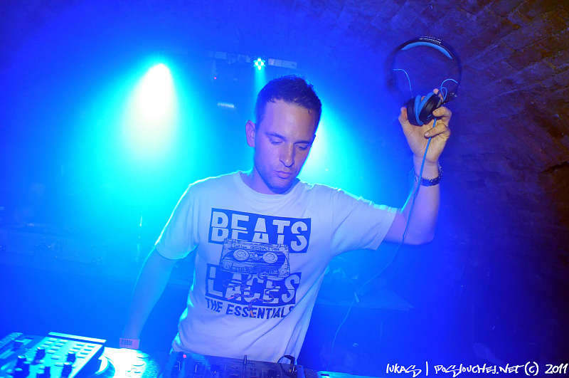 PRAGUE CONNECTION - Pátek 1. 4. 2011