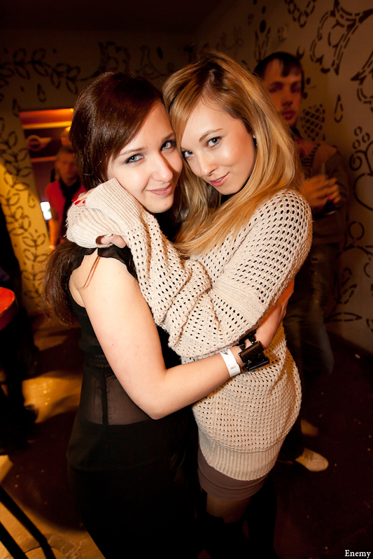 ELEKTRA - Pátek 15. 4. 2011
