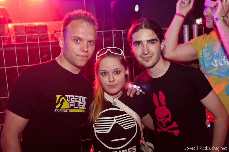 11TH ANNIVERSARY OF CLUB FABRIC  - Pátek 13. 5. 2011