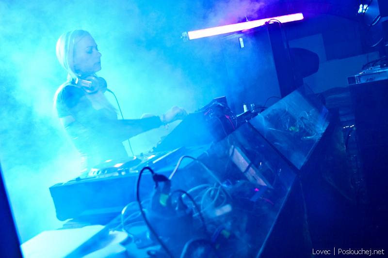 11TH ANNIVERSARY OF CLUB FABRIC  - Pátek 13. 5. 2011