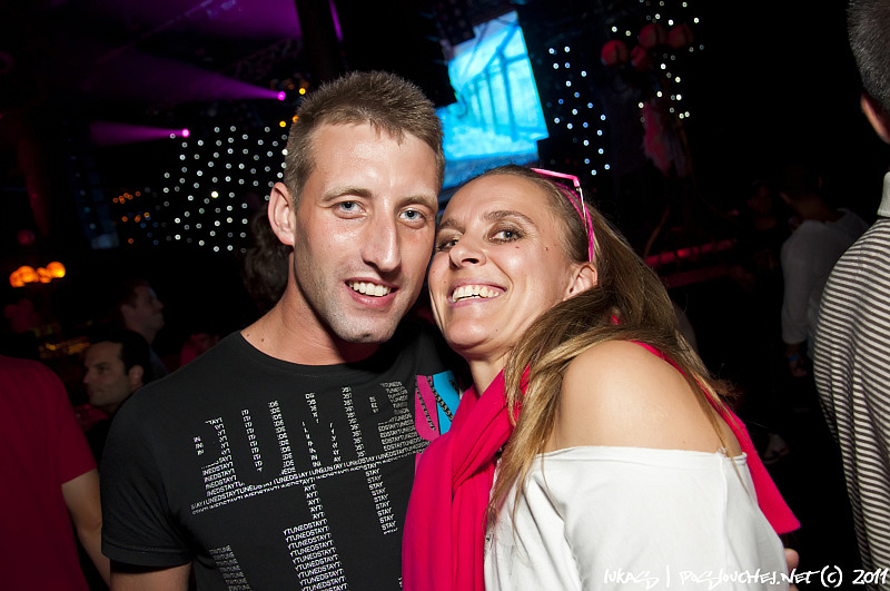 DECADANCE CABARET   - Pátek 10. 6. 2011