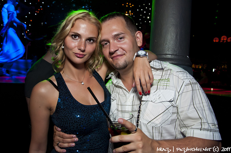 DECADANCE CABARET   - Pátek 10. 6. 2011