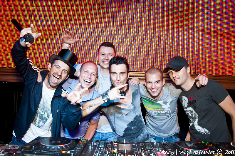DECADANCE CABARET   - Pátek 10. 6. 2011