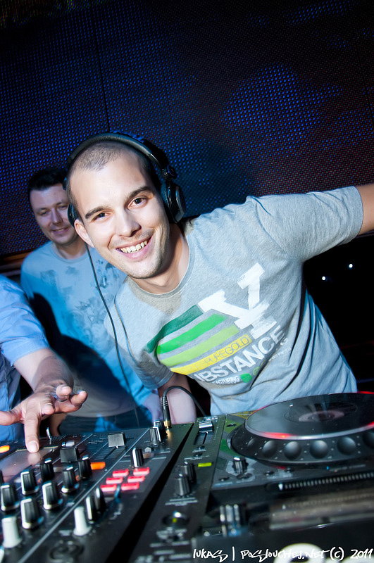 DECADANCE CABARET   - Pátek 10. 6. 2011