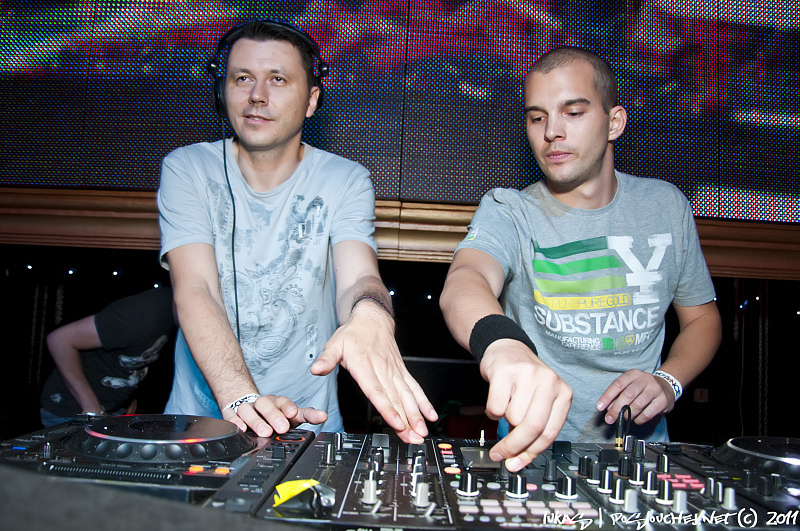 DECADANCE CABARET   - Pátek 10. 6. 2011