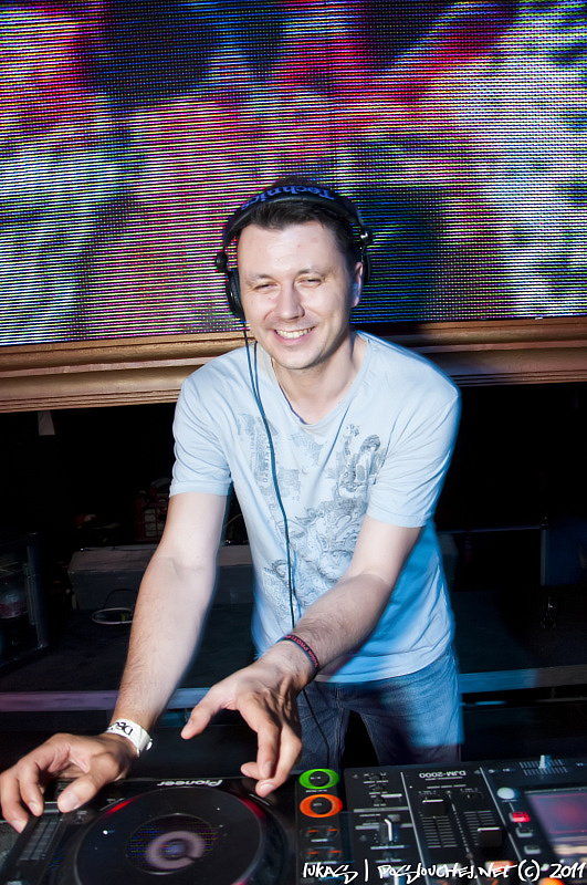 DECADANCE CABARET   - Pátek 10. 6. 2011