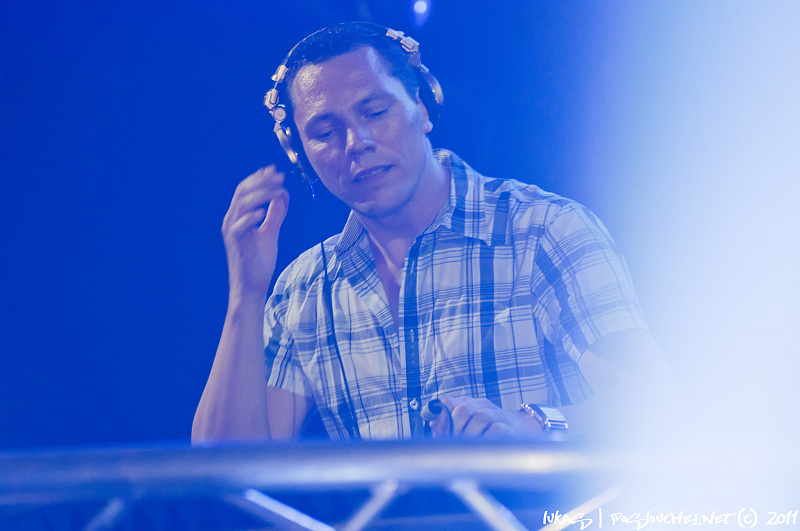 TIËSTO - Pátek 17. 6. 2011