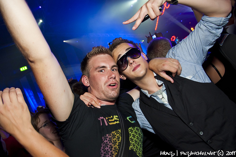 TIËSTO - Pátek 17. 6. 2011