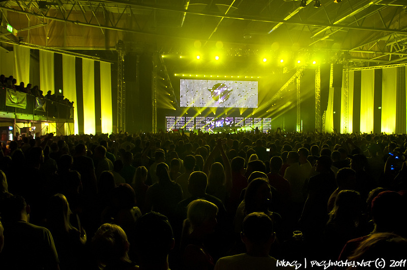 TIËSTO - Pátek 17. 6. 2011