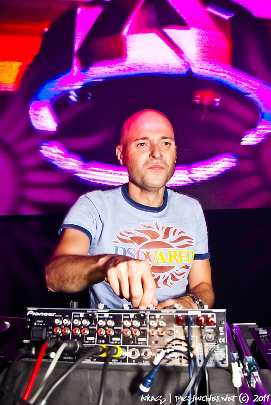 THE ART OF MARCO V - Pátek 24. 6. 2011