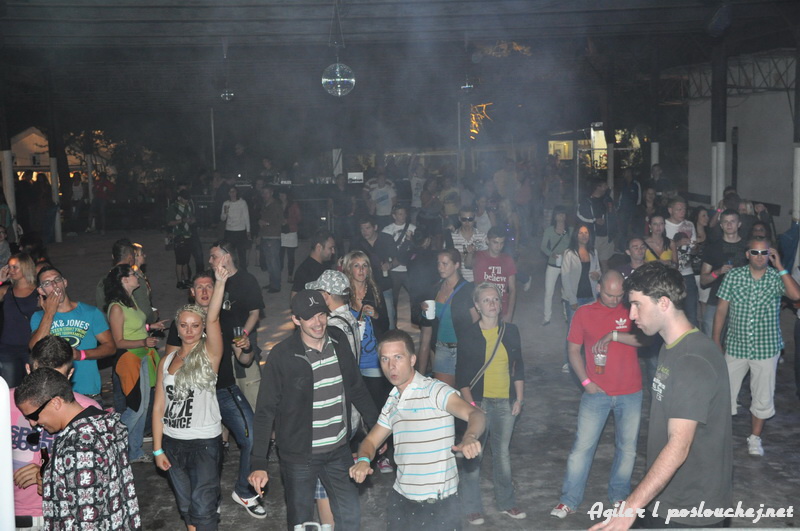 zpt na strnku s nhledy