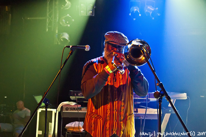 SLY & ROBBIE FEAT. JUNIOR REID - Úterý 9. 8. 2011