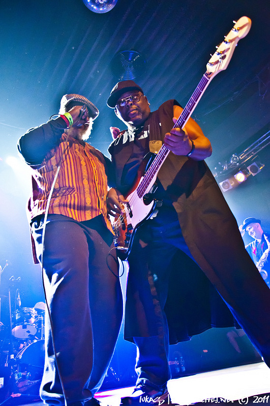 SLY & ROBBIE FEAT. JUNIOR REID - Úterý 9. 8. 2011
