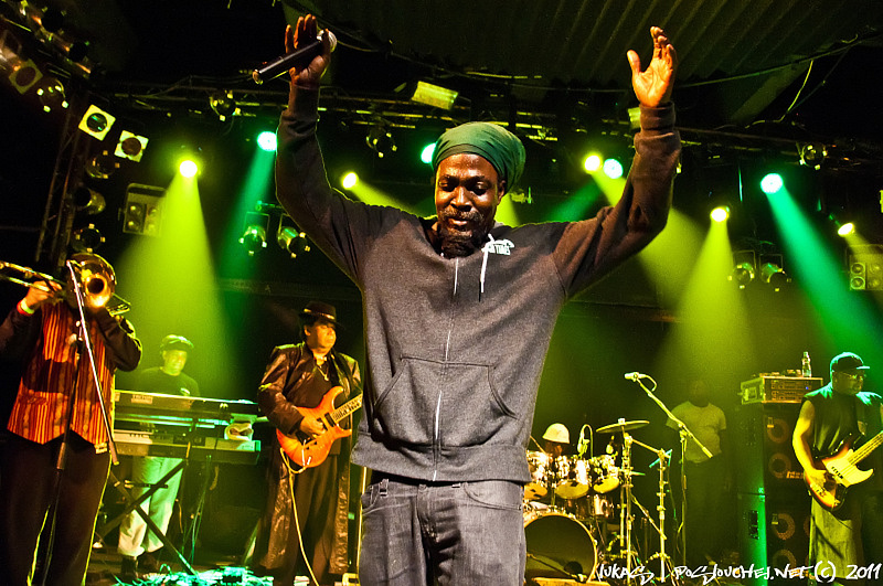 SLY & ROBBIE FEAT. JUNIOR REID - Úterý 9. 8. 2011