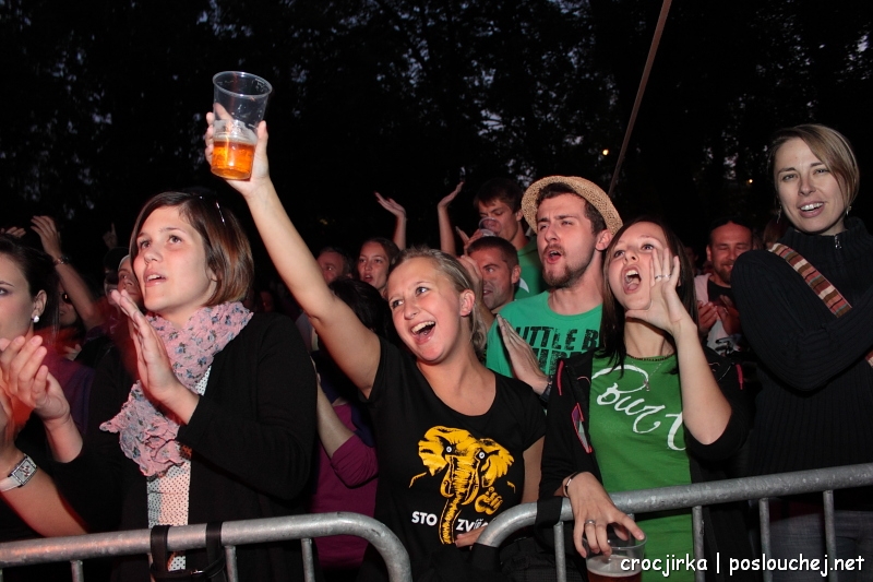 koncert: 100 ZVÍŘAT - Čtvrtek 1. 9. 2011